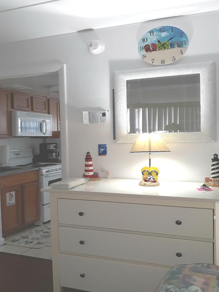 5001 NEW JERSEY AVENUE HOLLY BEACH CONDOS 206 WILDWOOD SUMMER